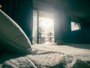 Studio, Balcony, Sea View | 1 bedroom, hypo-allergenic bedding, individually decorated