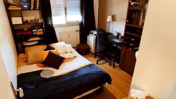 2 habitaciones, escritorio y insonorización