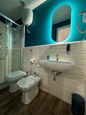 Double Room 5 | Salle de bain