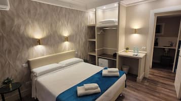 Double Room 6 | 客房内保险箱、办公桌、隔音、免费 WiFi