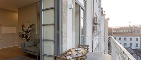 City Apartment | Balcony