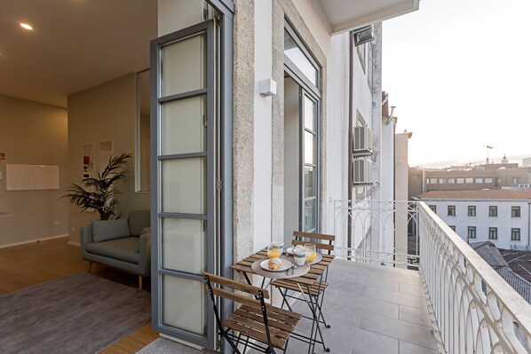 City Apartment | Balcony - 31 Janeiro 157 (Porto)