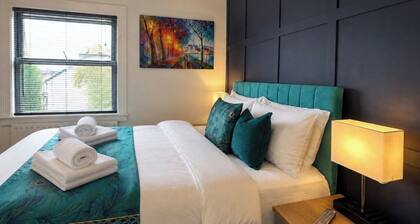 Town Centre Station Location Free Parking Cosy Sleep Fast Wifi