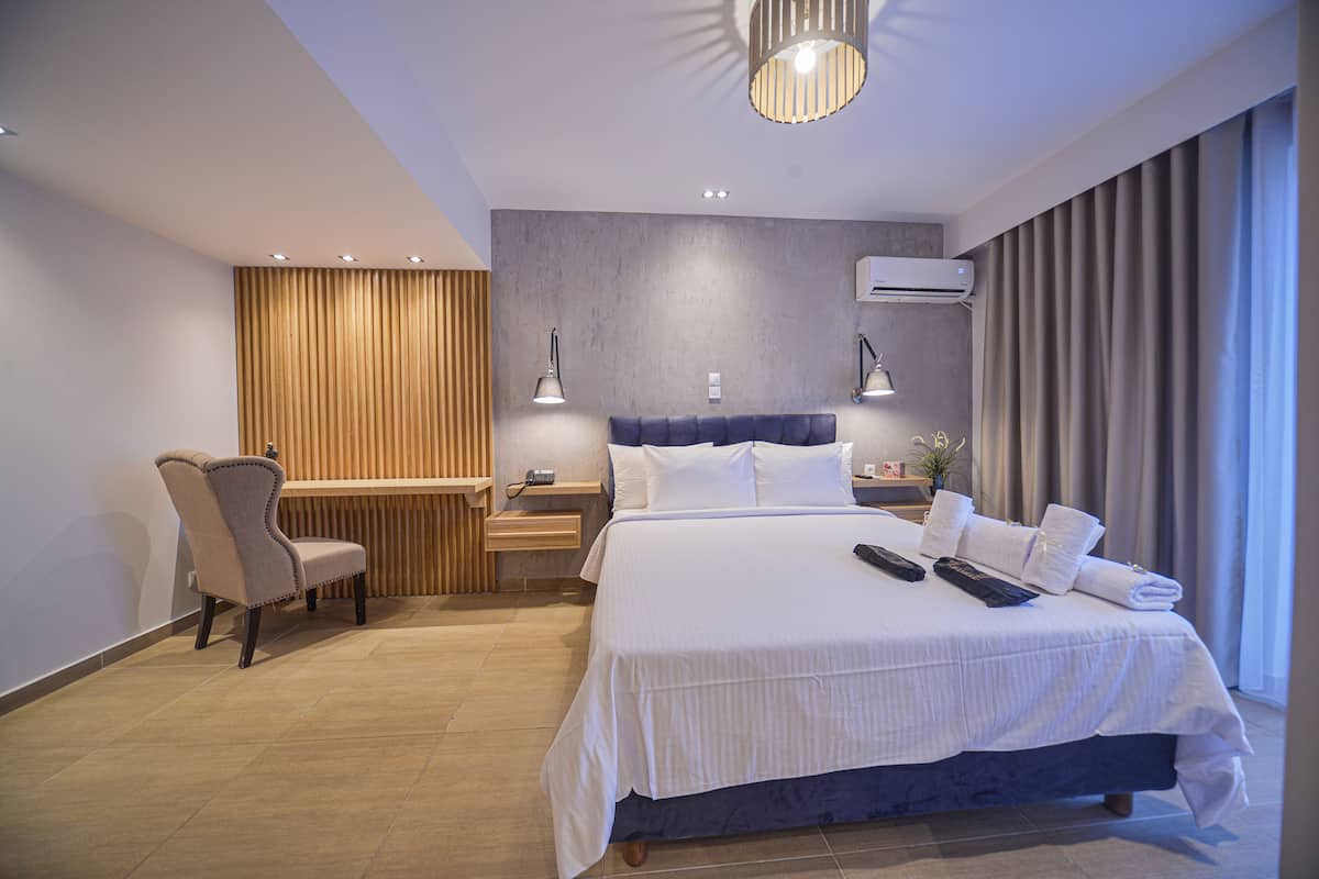 Deluxe-Doppelzimmer | Hochwertige Bettwaren, Tempur-Pedic-Betten, individuell dekoriert