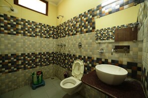 Premier Triple Room | Bathroom | Free toiletries, bathrobes - HOTEL SATKAR (Katihar)