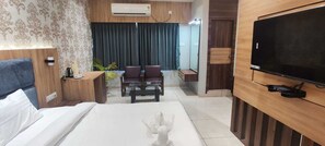 Executive Room | Soundproofing, bed sheets - HOTEL SATKAR (Katihar)