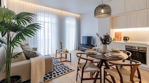 Living area - Almada 551 by LovelyStay (Porto)