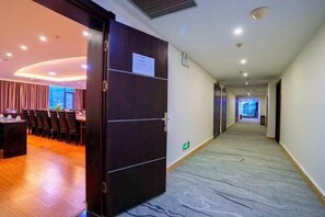 Interior - General Fenghua (Lijiang) Travel Center (Lijiang)