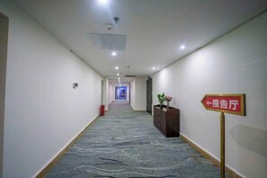 Interior - General Fenghua (Lijiang) Travel Center (Lijiang)