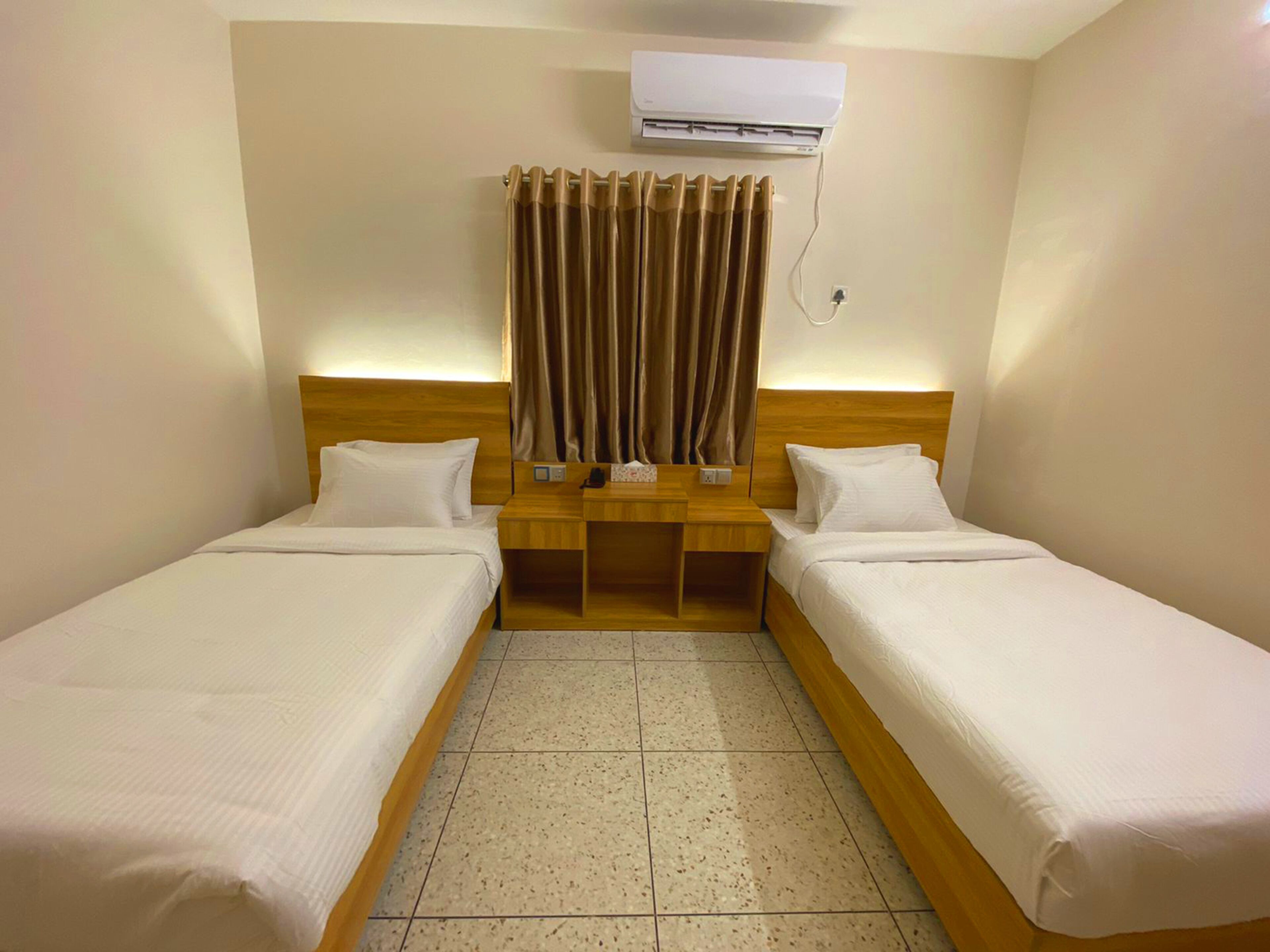 deluxe twin room | 1 bedroom, soundproofing, free wifi, bed sheets