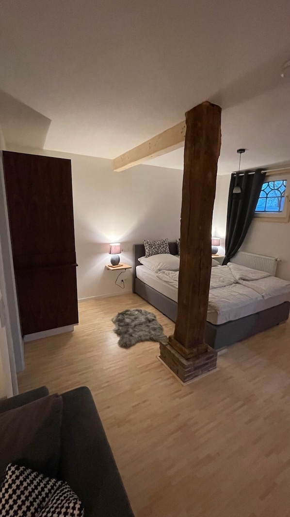 1 bedroom, travel crib, free WiFi, bed sheets