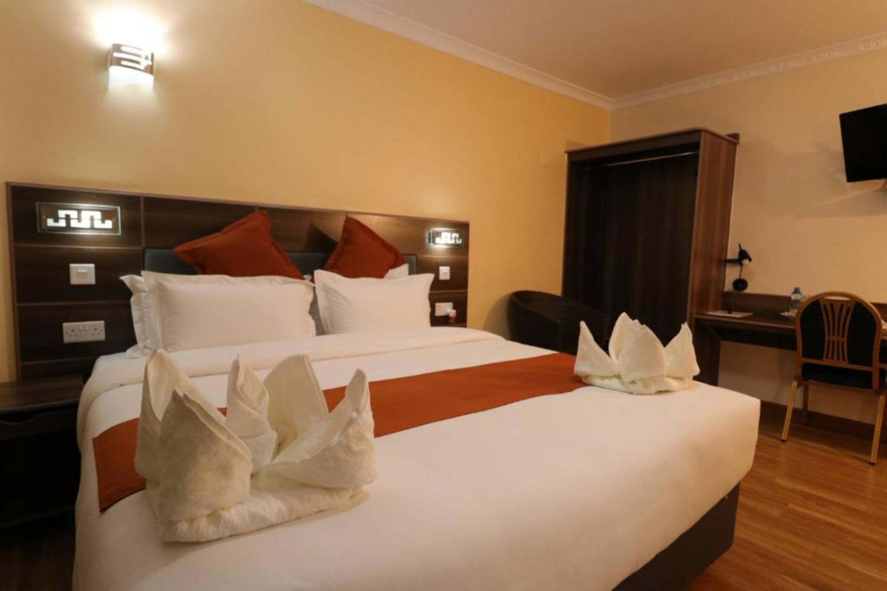 Free WiFi, bed sheets