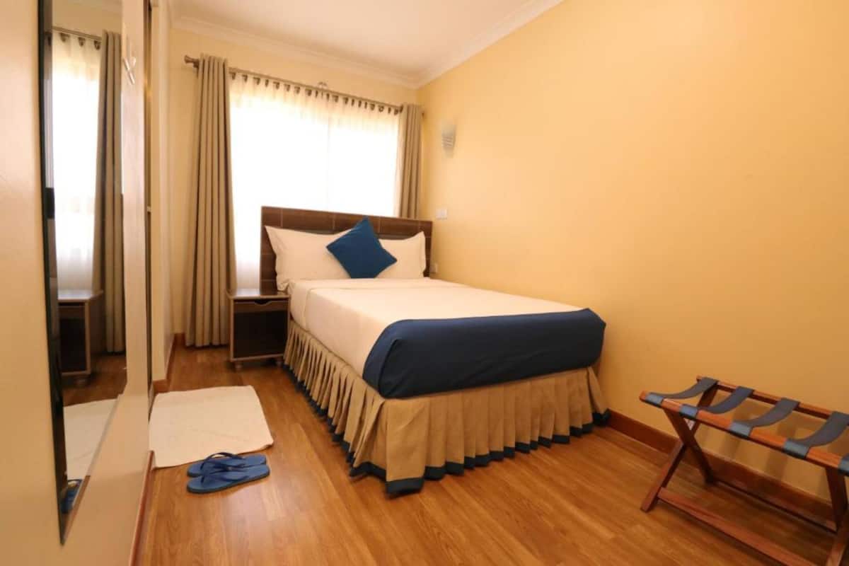 Habitación individual estándar | Wifi gratis y ropa de cama