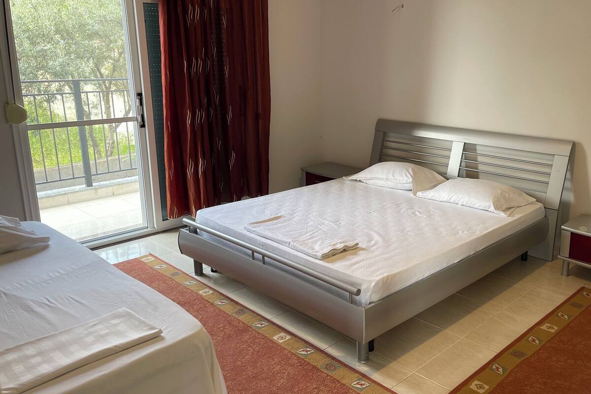 Apartamento família, vista para o mar, no jardim | 2 quartos, Wi-Fi de cortesia, roupa de cama