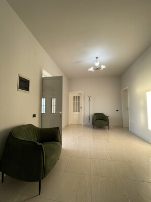 Interior - Azure Apartments by Kondo (Vlorë)