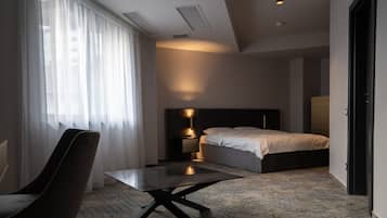 Suite estàndard | 1 dormitori, minibar i caixa forta a l'habitació
