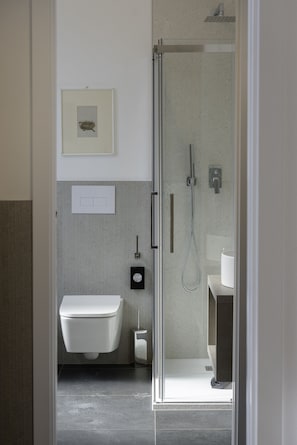 Bathroom - Casa Room Apartments Diaz 8 (Trieste)