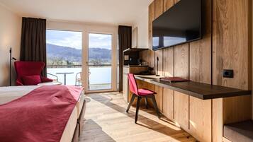 Club-Doppelzimmer, Balkon | Allergikerbettwaren, Zimmersafe, Schreibtisch, kostenloses WLAN