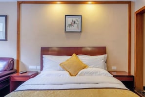 Unclassified image, 3 of 25, button - Baizhao Mountain Hotel (Anlu)