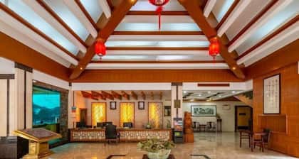 Baizhao Mountain Hotel