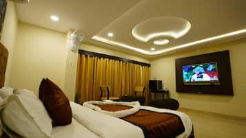 Literie de qualité supérieure, bureau, Wi-Fi gratuit, draps fournis