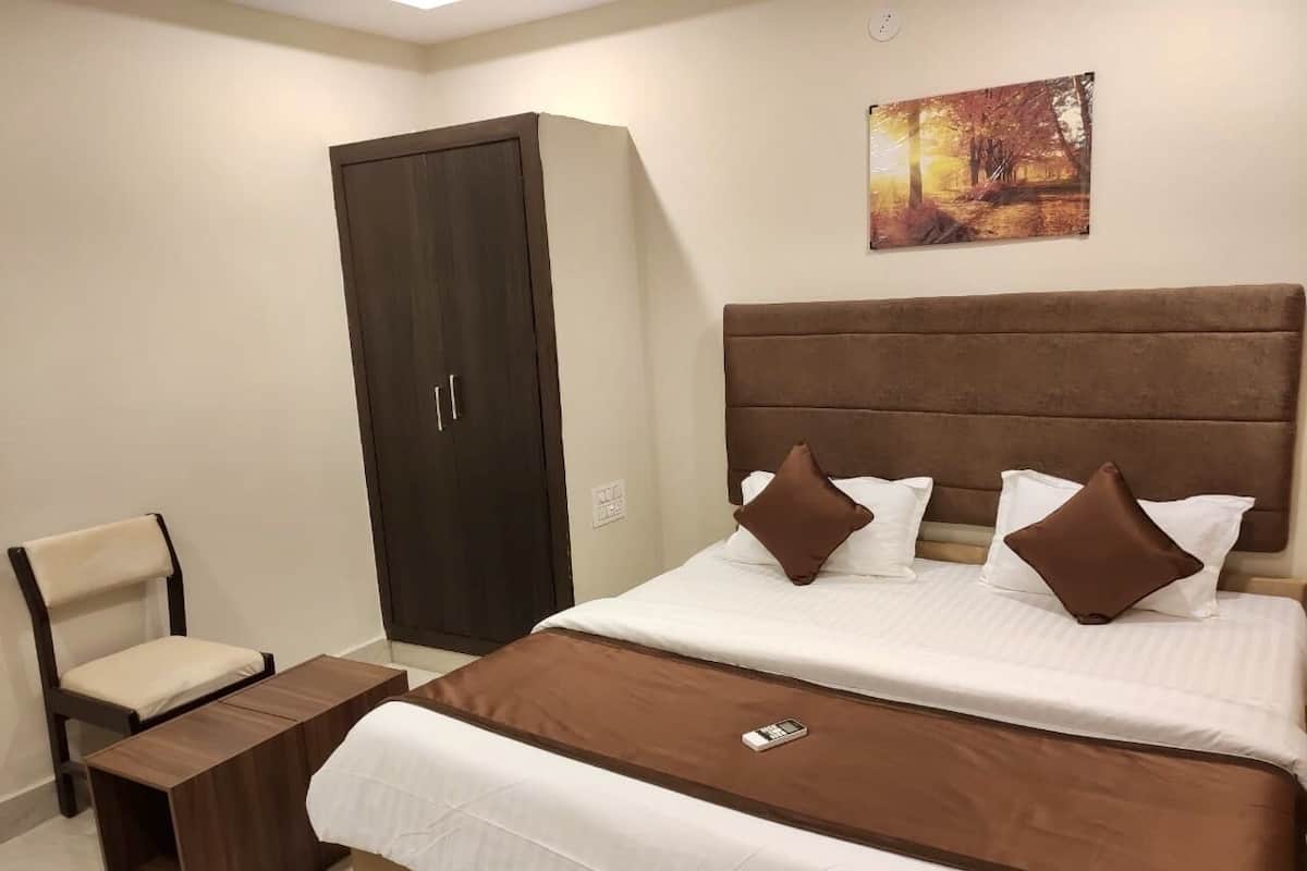 Singola Deluxe | Biancheria da letto di alta qualità, una scrivania, Wi-Fi gratuito