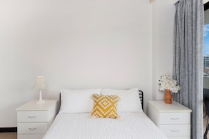 3 habitaciones, tabla de planchar con plancha y wifi gratis 