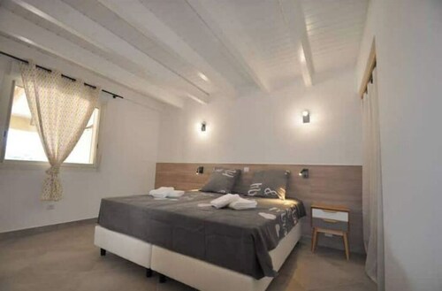 Superbe duplex 3 chambres. Plage du Taravo à moins de 2km.