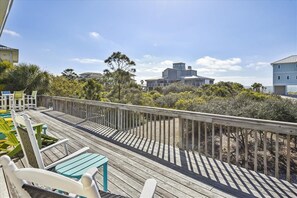Terrace/patio - Welcome to Key Lime Time! (St. George Island)