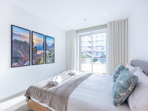 3 Schlafzimmer, Bügeleisen/Bügelbrett, Reisekinderbett, WLAN