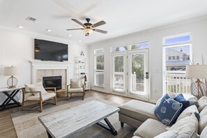 Smart TV, fireplace, DVD player, books
