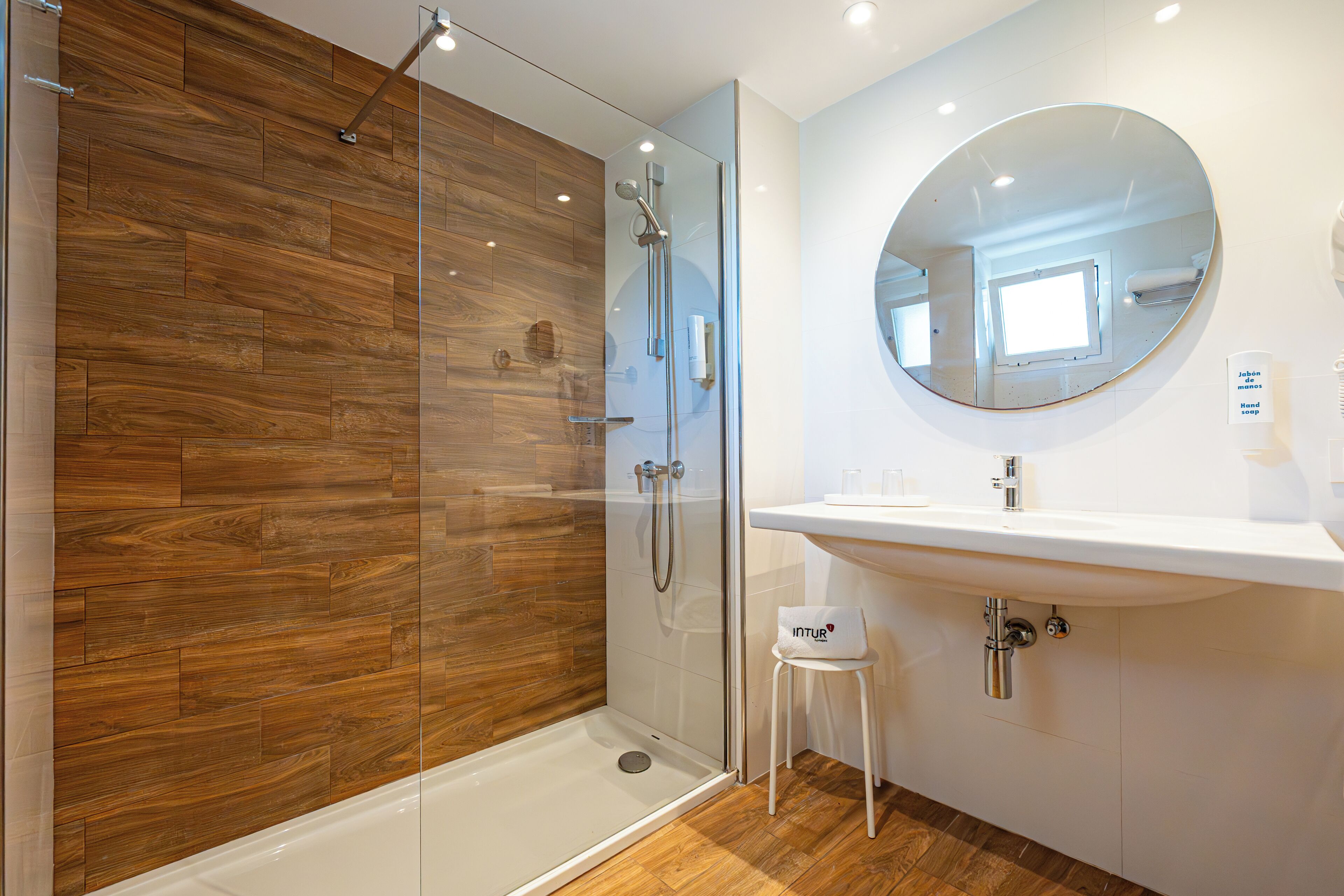 Foto - Hotel Rosella affiliated by Intelier