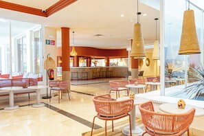 Bar (on property) - Intelier Rosella Hotel by Intelier Hotels & Suites (Sant Llorenc des Cardassar)