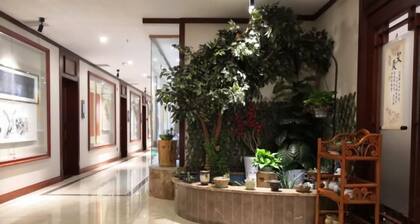 Shangpin Huangting Kangyang Hotel