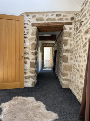 Interior - Large country house (Le Teilleul)