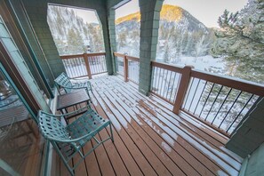 Terrace/patio - Updated & Quiet w/Covered Deck/Views! (Keystone)