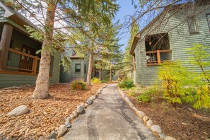 Property grounds - Updated & Quiet w/Covered Deck/Views! (Keystone)