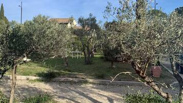 Enceinte de lâhĂ©bergement