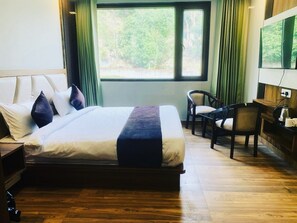 Deluxe Room | Free WiFi - HOTEL  VIMAL GANGA (Narendranagar)