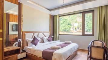 Executive Double Room | Free WiFi
