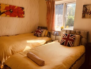 Family House | 4 bilik tidur, dilengkapkan perabot secara berasingan 