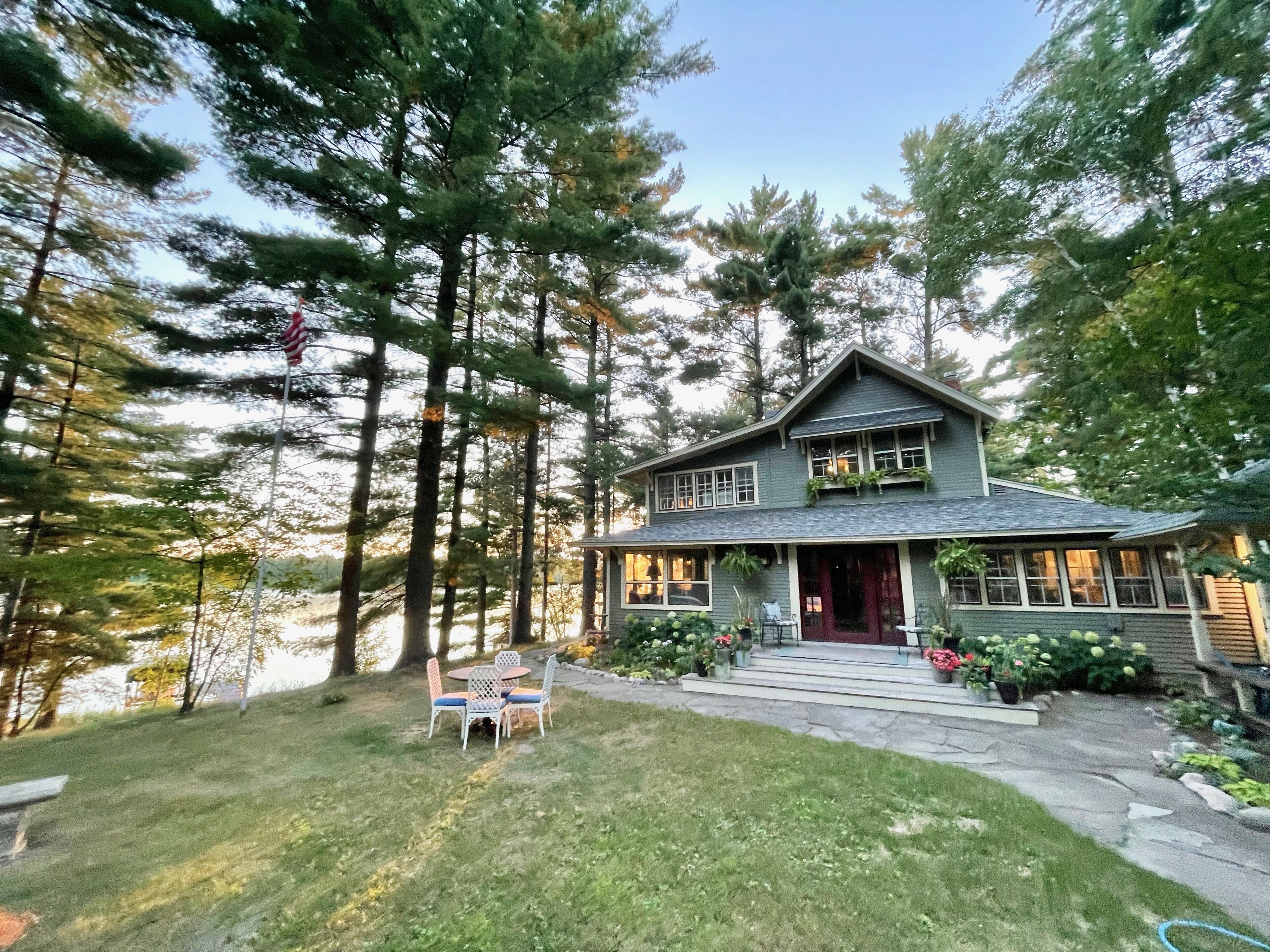 Historic 1904 cabin on Clark Lake in Nisswa 