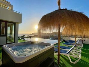 Terrace/patio - VILLA JEWEL OF THE MEDITERRANEAN (Almuñécar)