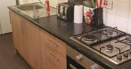 Spacious 2 Bedroom Home in Birmingham