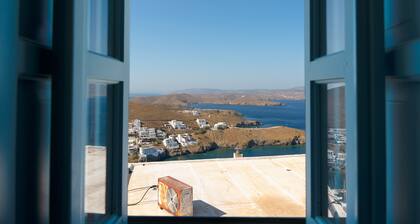 Ferienhaus 'Karai Traditional House' mit gemeinsamer Terrasse und Balkon