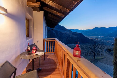 Apartment "Gojer Sauvignon" with Mountain View, Garden & Wi-Fi