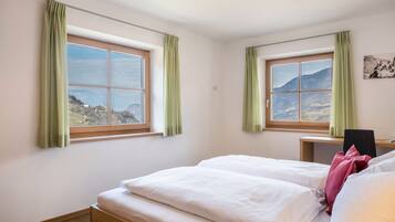 2 Schlafzimmer, kostenloses WLAN, BettwÀsche