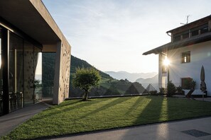 Exterior - Apartment "Gojer Kerner" with Mountain View, Garden & Wi-Fi (Cornedo all´Isarco)