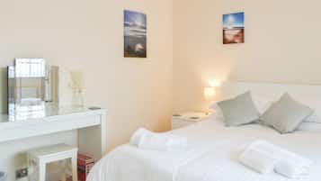 2 bedrooms, free WiFi, bed sheets