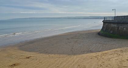Filey Central Two - UK42903